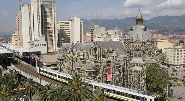 Tour of the Historic Center of Medellín Colombia — #12