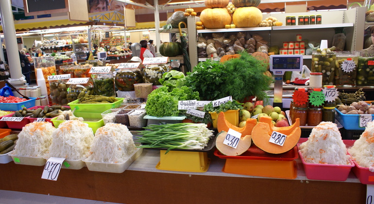 Visita culinaria al mercado central de Riga