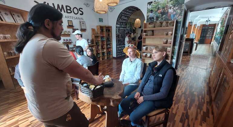 Free-tour-Quito-shopping-2