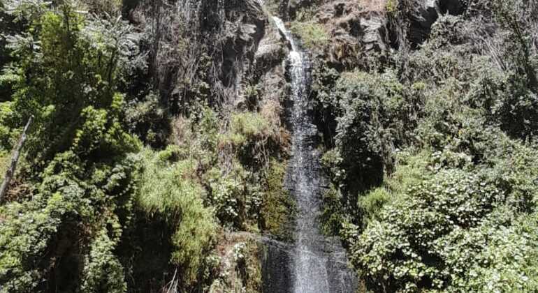 Hike-to-the-Three-Waterfalls---Kana-Yaku-Trek-9