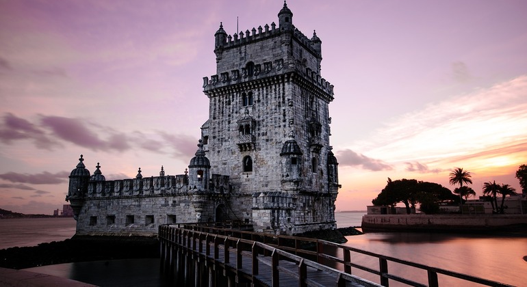 tour-in-the-heart-of-belem-district-and-lisbon-underground-es-1