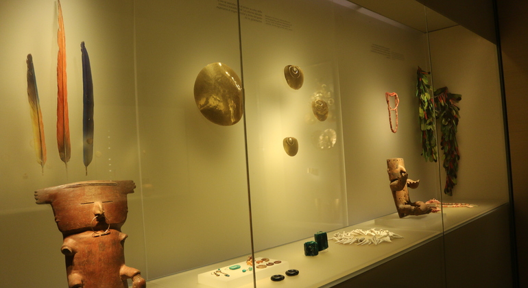 La Candelaria, Monserrate and Museums Bogotá City Tour Colombia — #3