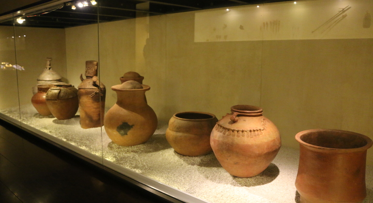 La Candelaria, Monserrate and Museums Bogotá City Tour Colombia — #4