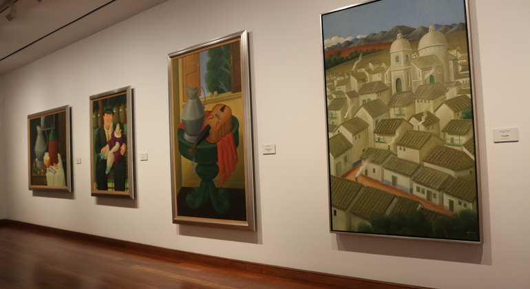 La Candelaria, Monserrate and Museums Bogotá City Tour Colombia — #13