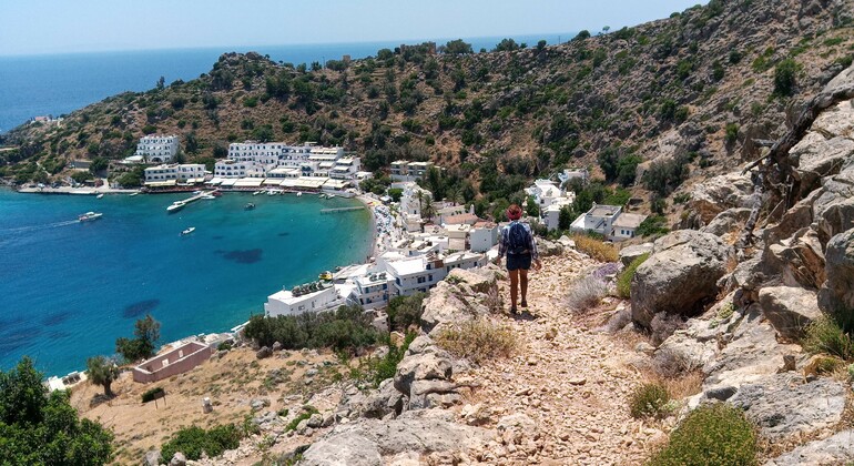 Descubra los pueblos perdidos y las playas de Creta Operado por Yannis