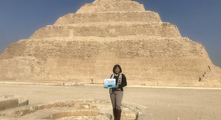 Excursión a las pirámides de Guiza, Menfis y Sakkara