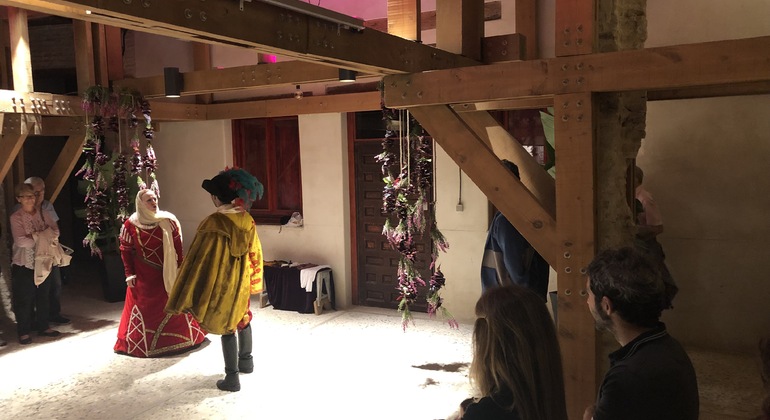 visita-subterraneos-y-leyendas-de-toledo-es-11