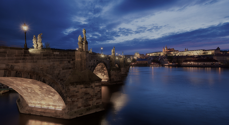 night-tour-of-prague-en-7