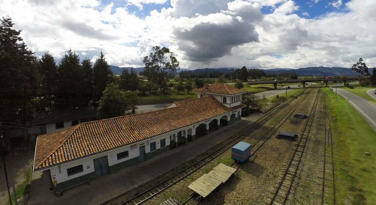 Zipatrain: Tour to the Savannah to the Mountain from Bogota Colombia &mdash; #14