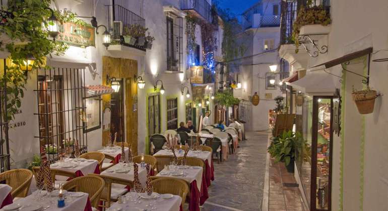 Visite de Marbella : Vieux quartier et gastronomie, Spain