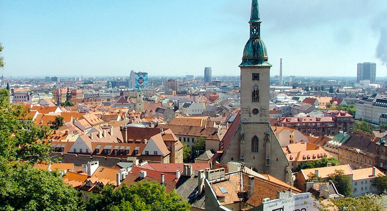 Castillo y Ciudad: Free Tour de Bratislava Operado por Discover Bratislava