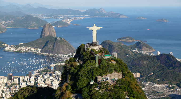 Full Day Tour and Lunch in Rio Provided by C2RIO TOURS & TRAVEL