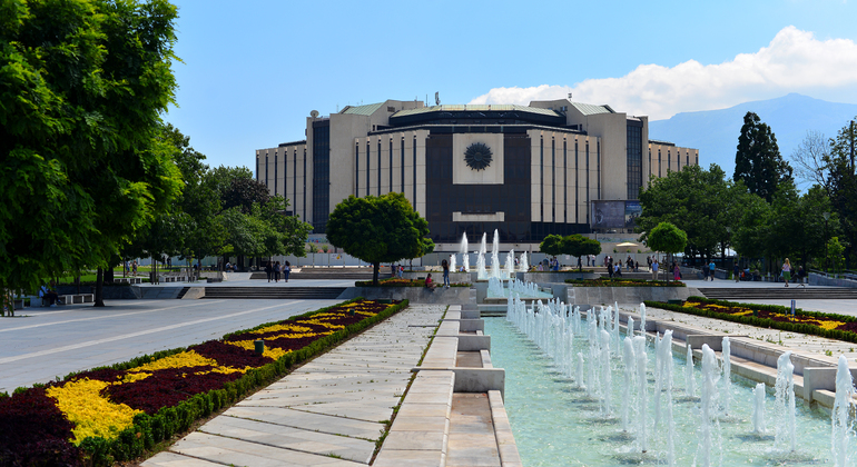 Passeio pedestre comunista em Sófia Bulgária — #3