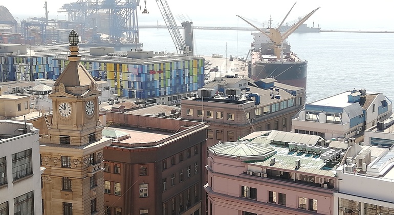 free-walking-tour-knowing-the-heritage-area-en-4