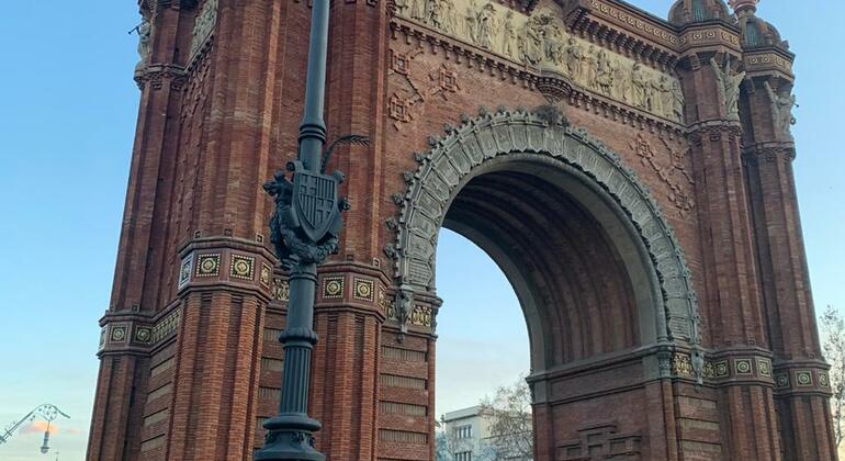 barcelona-el-born-y-montjuic-es-2