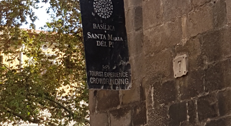 barcelona-el-born-y-montjuic-es-3