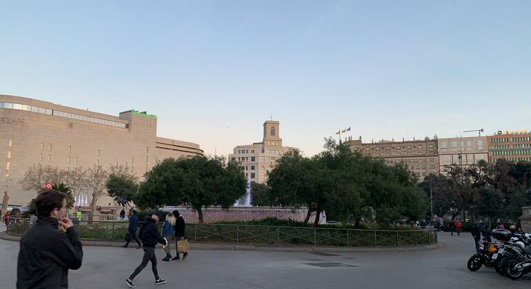 barcelona-el-born-y-montjuic-es-4