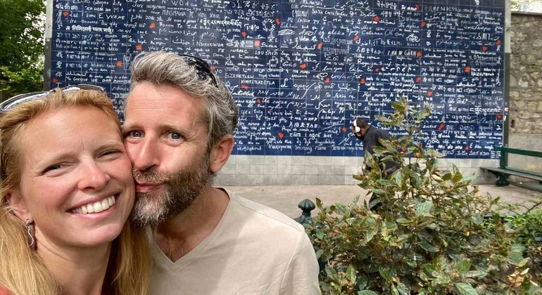 Romantic Montmartre: Self Guided Exploration Game & Walking Tour France &mdash; #2