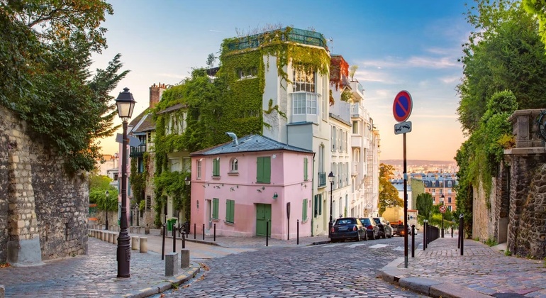 Romantic Montmartre: Self Guided Exploration Game & Walking Tour France &mdash; #5