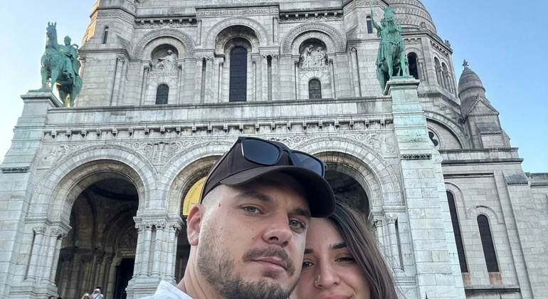 Romantic Montmartre: Self Guided Exploration Game & Walking Tour France &mdash; #8