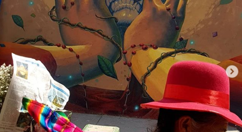 Free Wall Paintings Tour, Bolivia