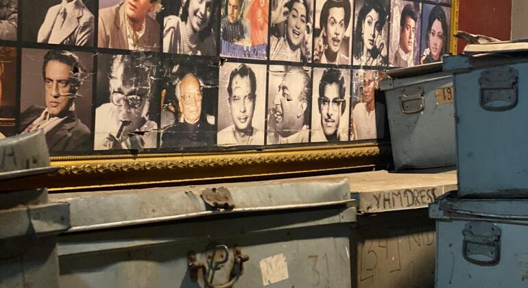 3 Day Complete Mumbai Tour Inclusive of Bollywood Studio India — #8