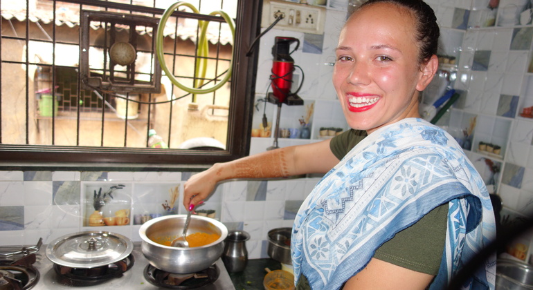 Experiencia culinaria y almuerzo con una familia local