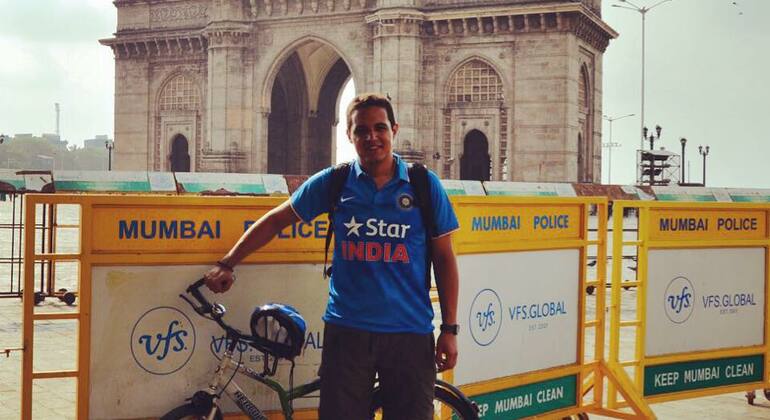 Tour privato mattutino in bicicletta Fornito da Mystical Mumbai