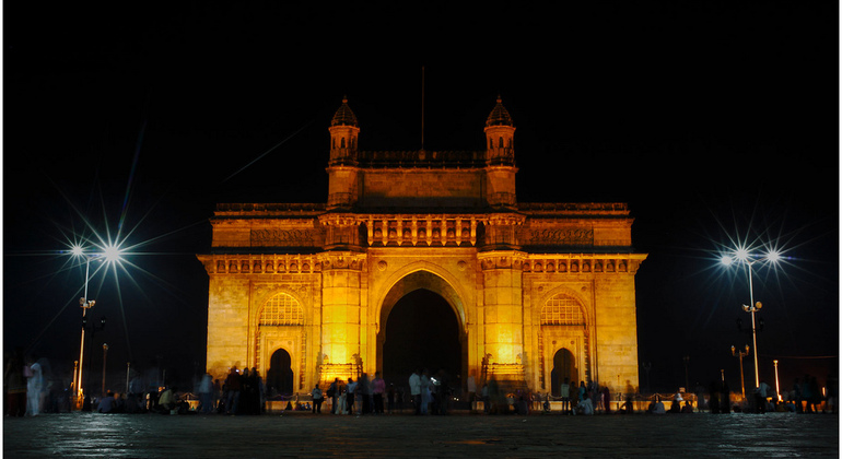 Tour privato notturno di Mumbai