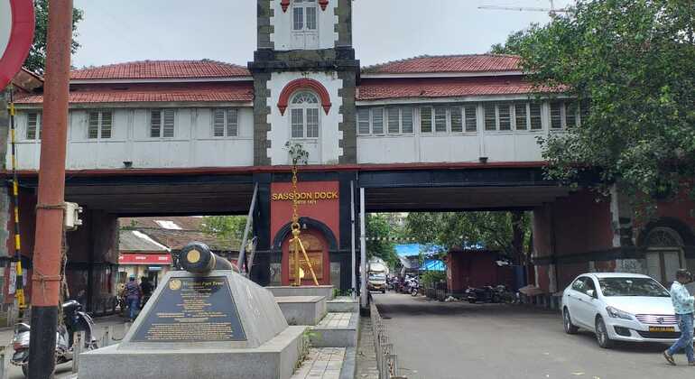 Private Mumbai Sightseeing with Local Tour Guide India — #5