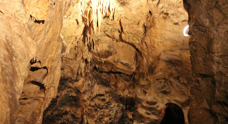 Tour a piedi in due grotte di Budapest Ungheria — #10