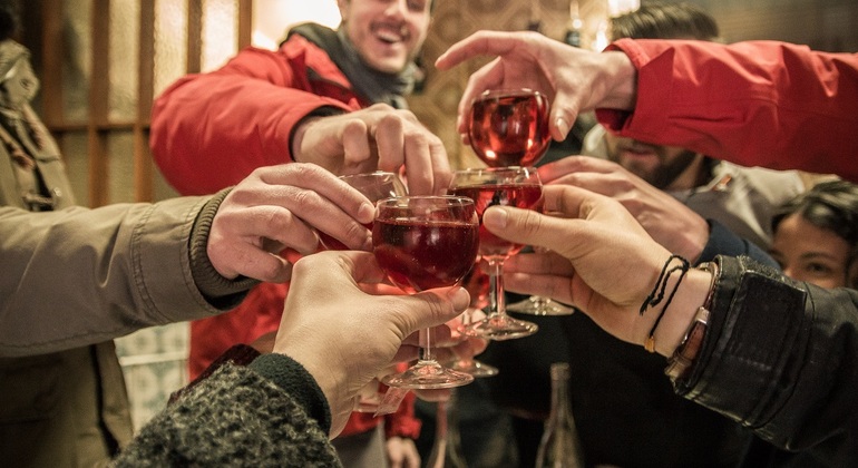 Tapas et vin vert - Expérience Vinho Verde Fournie par Porto Walkers