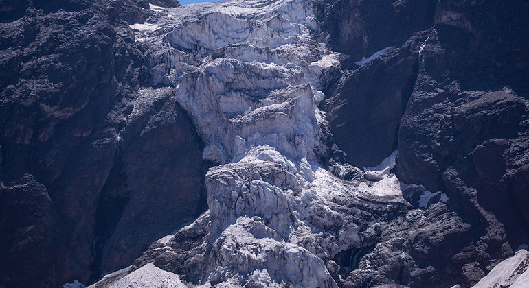 Excursion d'une journée au glacier suspendu de Morado depuis Santiago