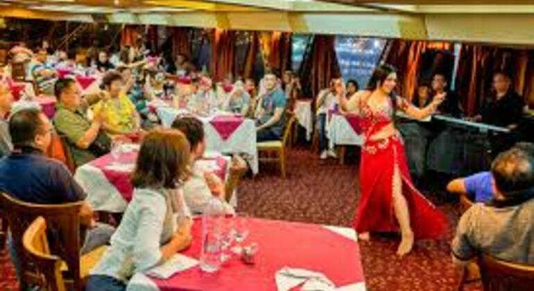 Fascinante cena en crucero por el Nilo