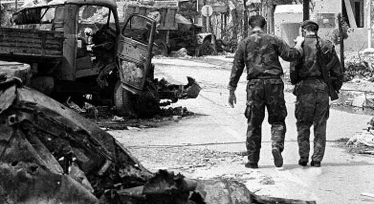 Visite à pied de la guerre de Bosnie et des abris de Mostar, Bosnia-Herzegovina