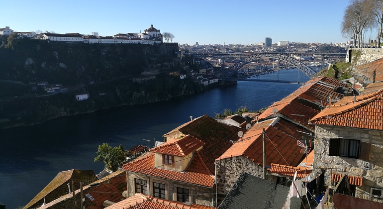 food-and-wine-walking-tasting-tour-en-1