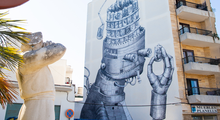 Tour gratuito do pôr-do-sol e da arte de rua em Sant Antoni, Spain