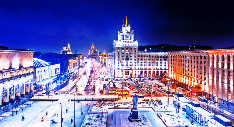 Excursión Nocturna por Moscú Iluminada