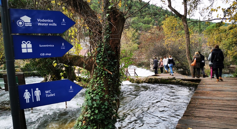 krka-waterfalls-tour-from-split-with-lunch-and-entrance-tickets-es-2