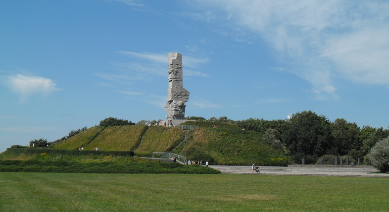 Tour de Gdańsk de la Segunda Guerra Mundial Operado por Destino Polonia Tours