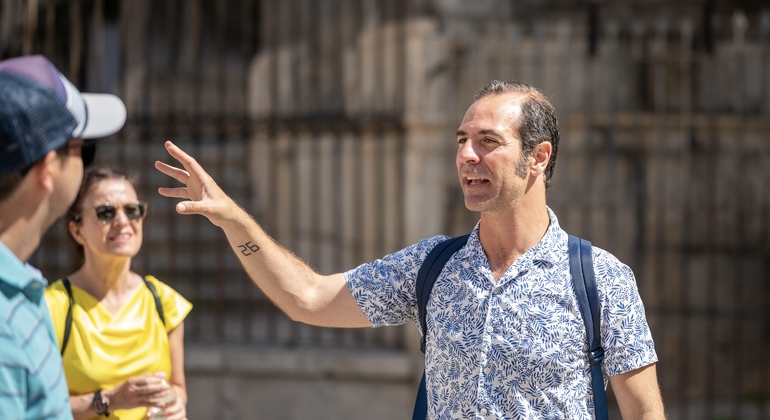 Paseo de orientación con un guía local relajado Operado por Freely Tours