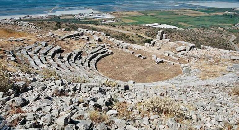 Visita a Plevrona antiga, Oiniades, Messolonghi, Mosteiro de Ligovitsi Organizado por Theodore Stamatis