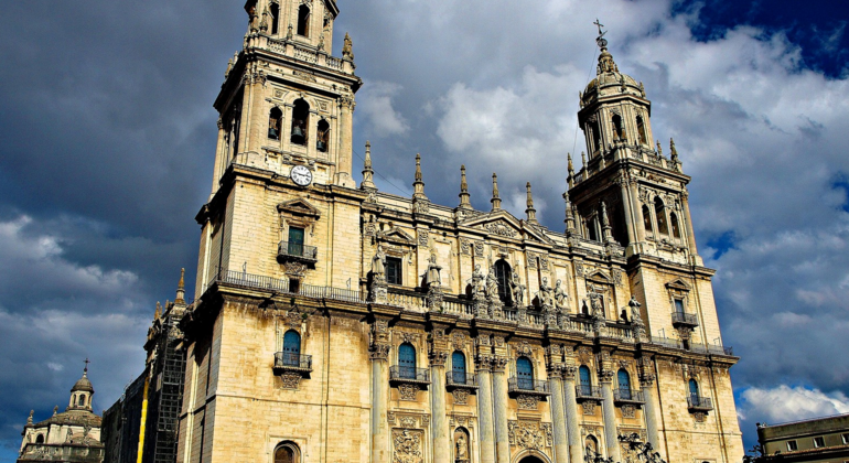 Guided Tour of the Monumental Jaén Provided by Arkeo Tour