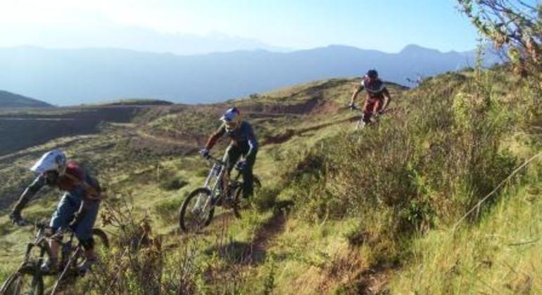 Tour in bicicletta di un giorno intero a Marcahuasi Perù — #1