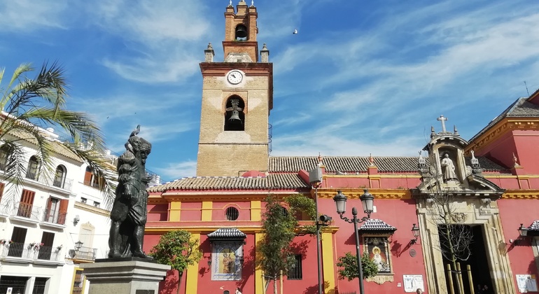 Old Town Wonders of Seville: Self-Guided Exploration Game