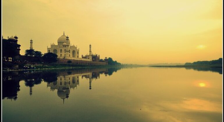 Private Golden Triangle Tour  Agra Fatehpur Sikri - Jaipur from Delhi