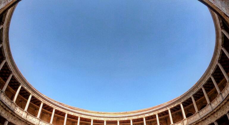 tour-around-the-alhambra-es-7