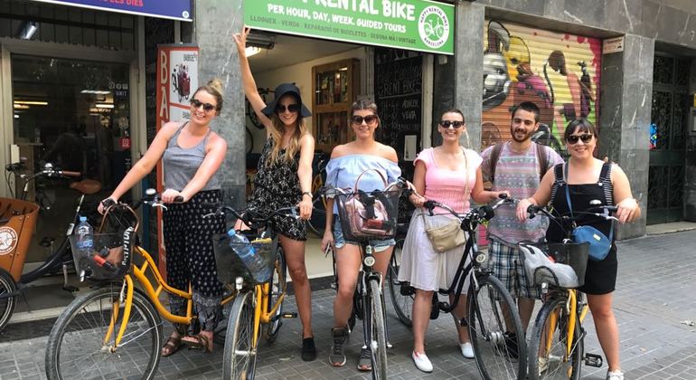 Tour de 2 horas en bicicleta por la playa Operado por HAPPY RENTAL BIKE