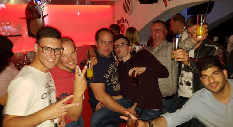munich-bar-crawl-es-8
