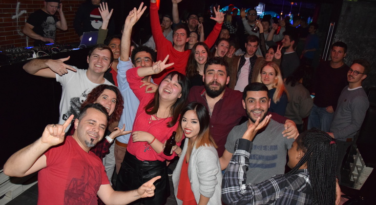 munich-bar-crawl-es-13
